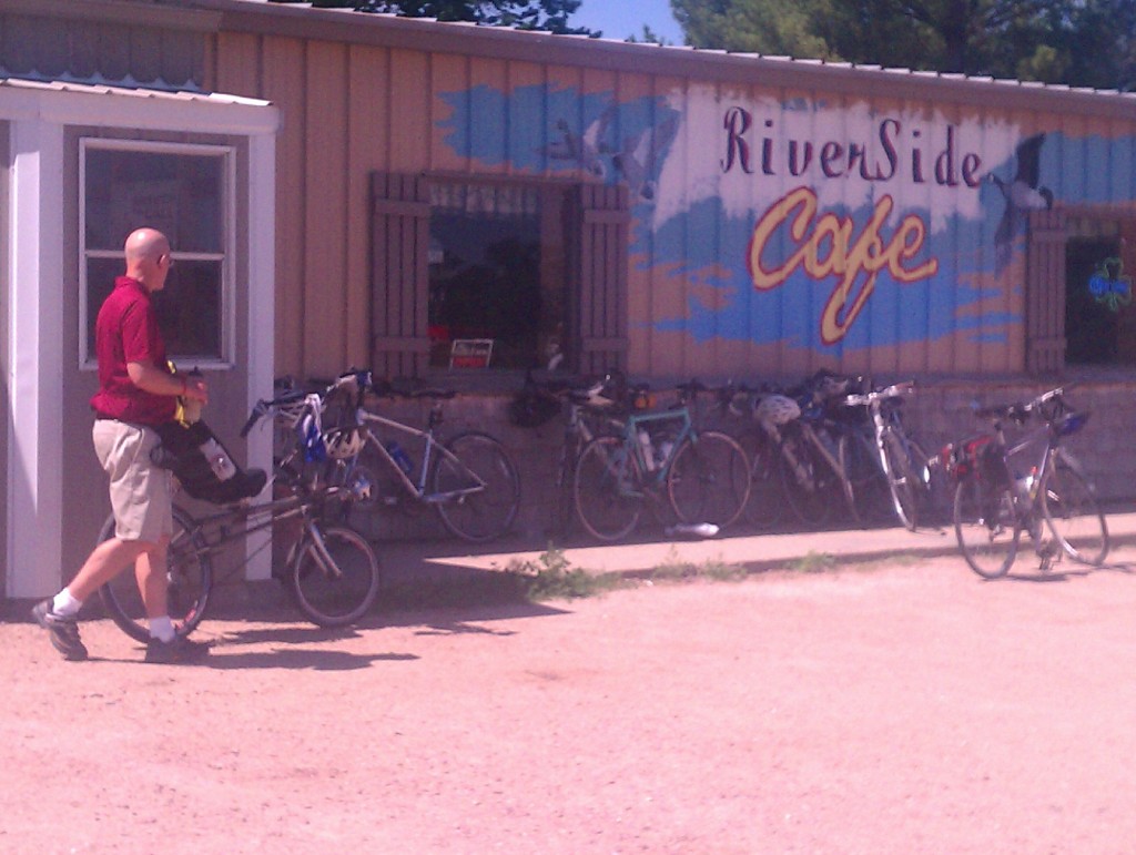 Designated lunch spot outside of Niobrara.  I was hot and tired, not hungry, but in retrospect should have eaten something other than a granola bar.  Did grab some ice cold water though.