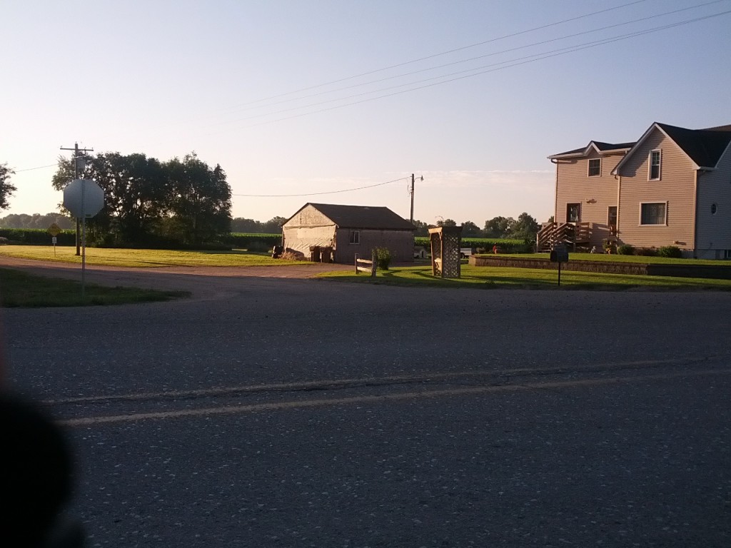 Had to take this picture.  Nearly 30 years ago my wife and I had car trouble and the guy who then lived there tried to help us from what is now that boarded up garage.  